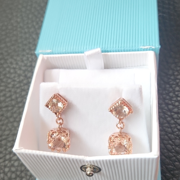 5.50 ct natural morganite dangle earrings. Brand new never worn! - Picture 5 of 5